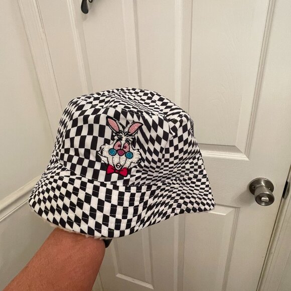 Disney Accessories - Disney Parks Alice In Wonderland Checkerboard Sherpa Bucket Hat Rabbit NEW